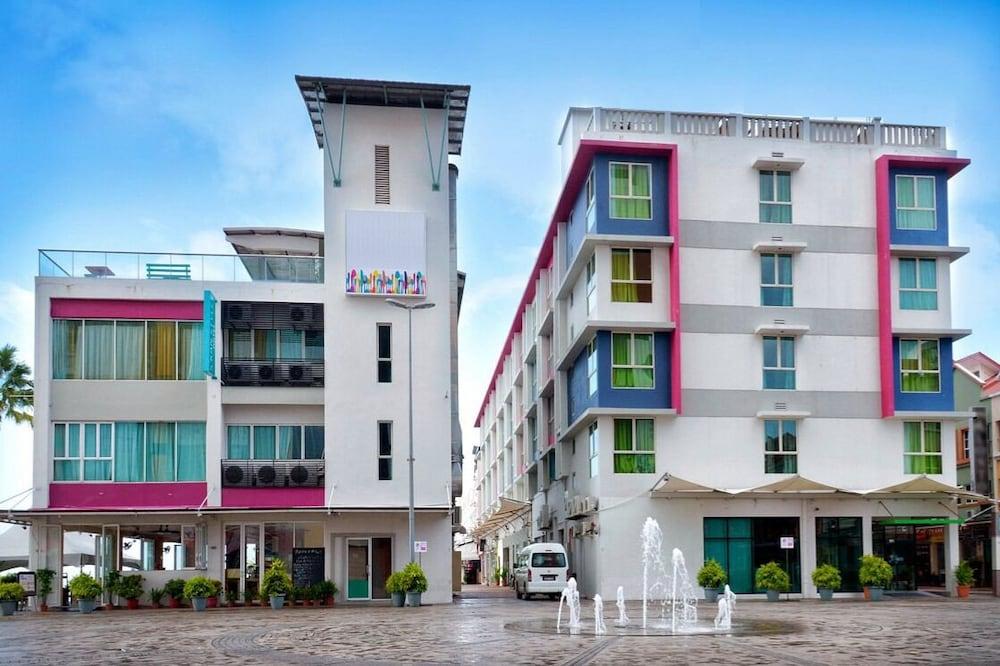 The Elopura Hotel Σαντακάν Εξωτερικό φωτογραφία